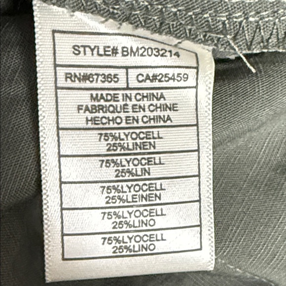 BB Dakota by Steve Madden High Waist Olive Shorts - Picture 4 of 4